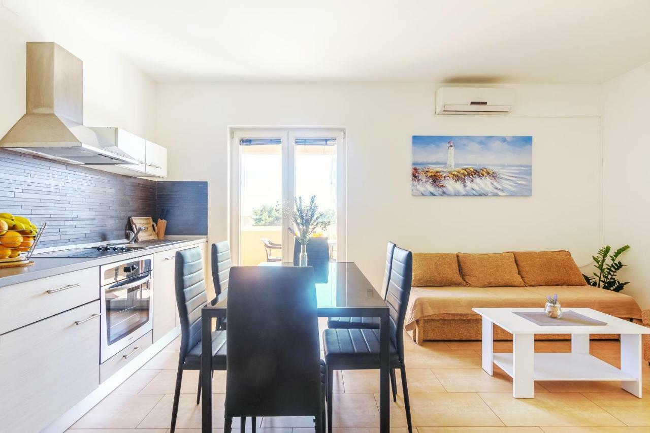 Very Special Apartments Pakoštane エクステリア 写真